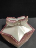Orgonitowe pudełko w kształcie pentagramu z anielskimi skrzydłami do przechowywania i czyszczenia kryształów i biżuterii - Angel Love
