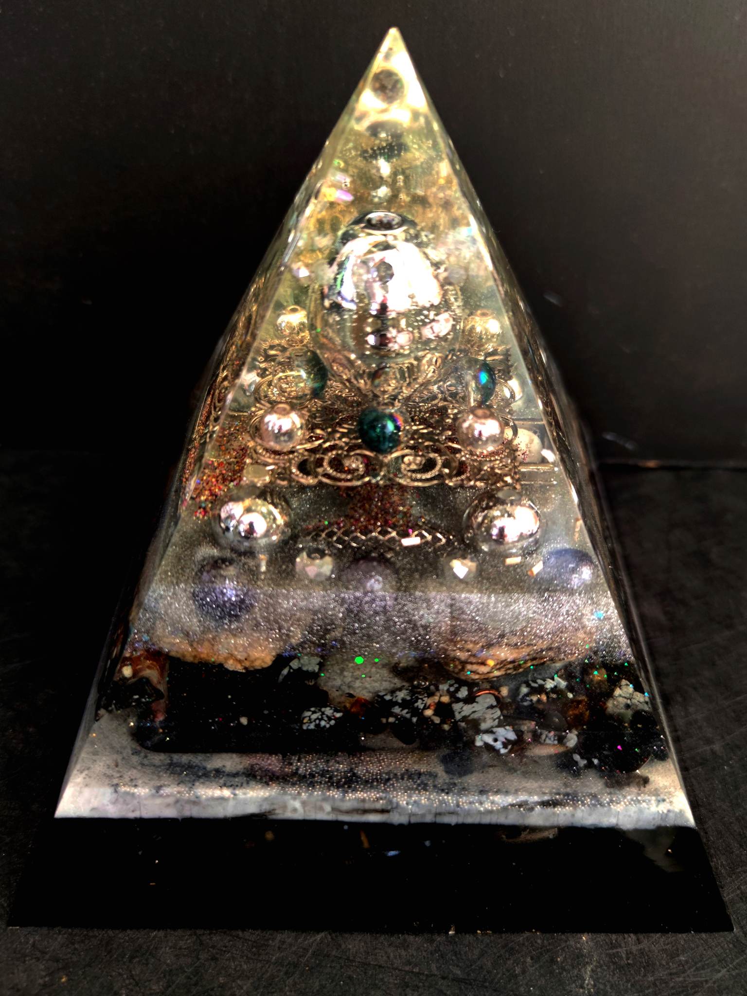Large orgonite pyramid for protection and good luck - "Earth Magic" - XXXXL