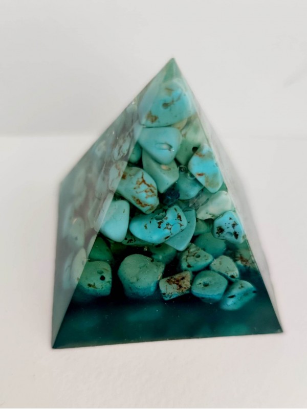 Orgone pyramid with Semi-precious stone for Luck and Abundance - "Crystal Magic - Turquoise"