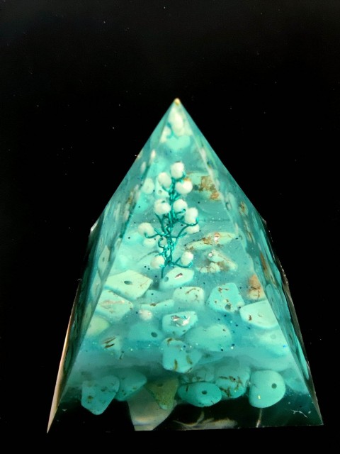 Pyramid orgonite for attracting luck and power - "Tree of Luck" - XL
