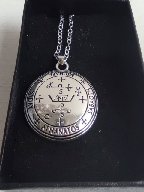 Medalhão para magia angelical - Arcanjo Miguel - cor prata