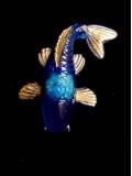 Talismano Feng Shui per attirare armonia ed energia positiva - Pesce Koi con lapislazzuli