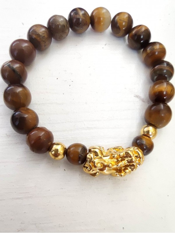 Feng Shui Bracelet for attracting money and wealth with ancient Chinese symbol Pi Xiu and tigers eye