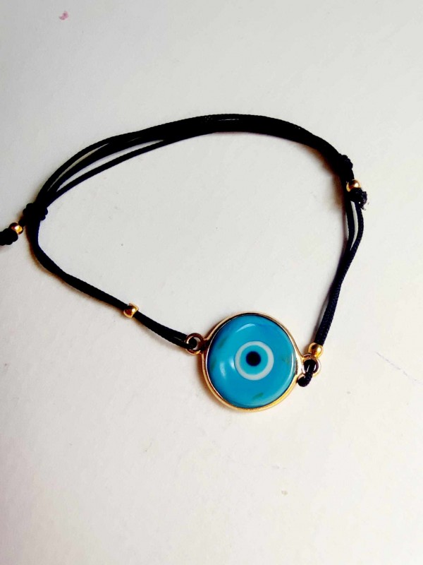Bracelet with turquoise-colored Nazar for good luck and protection from magical spells