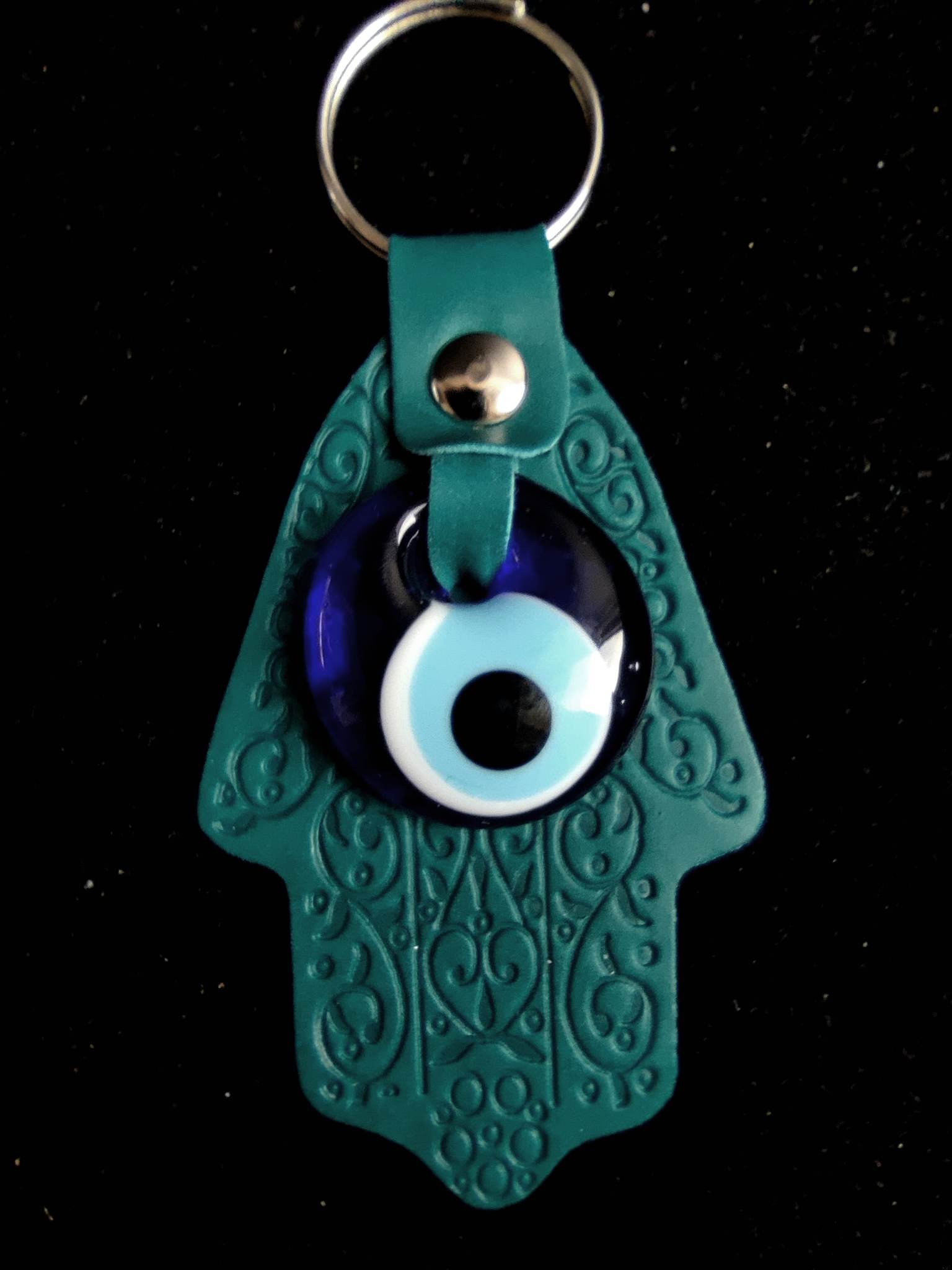 Keychain amulet for protection against jealousy with Nazar and Hamsa - the hand of Fatima