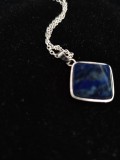 Talisman suojaa ja harmoniaa - pyramidi kaulakoru lapis lazulilla Talisman suojaa ja harmoniaa - pyramidi kaulakoru lapis lazulilla