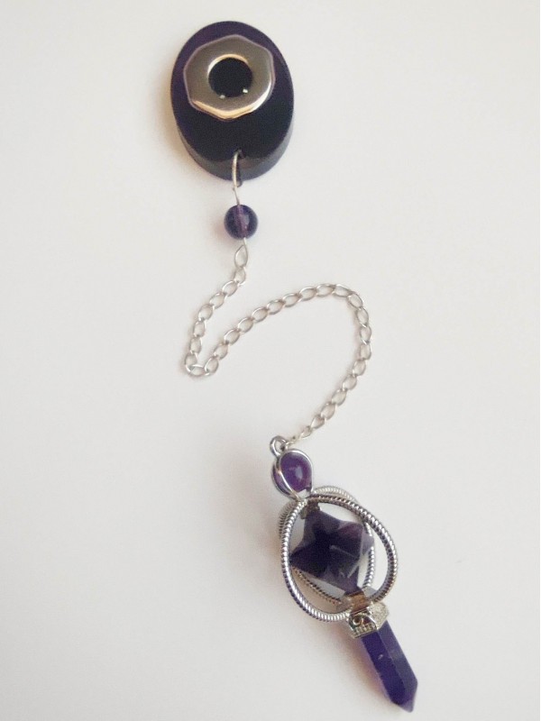 Orgonite pendulum for dowsing and fortune telling with amethyst