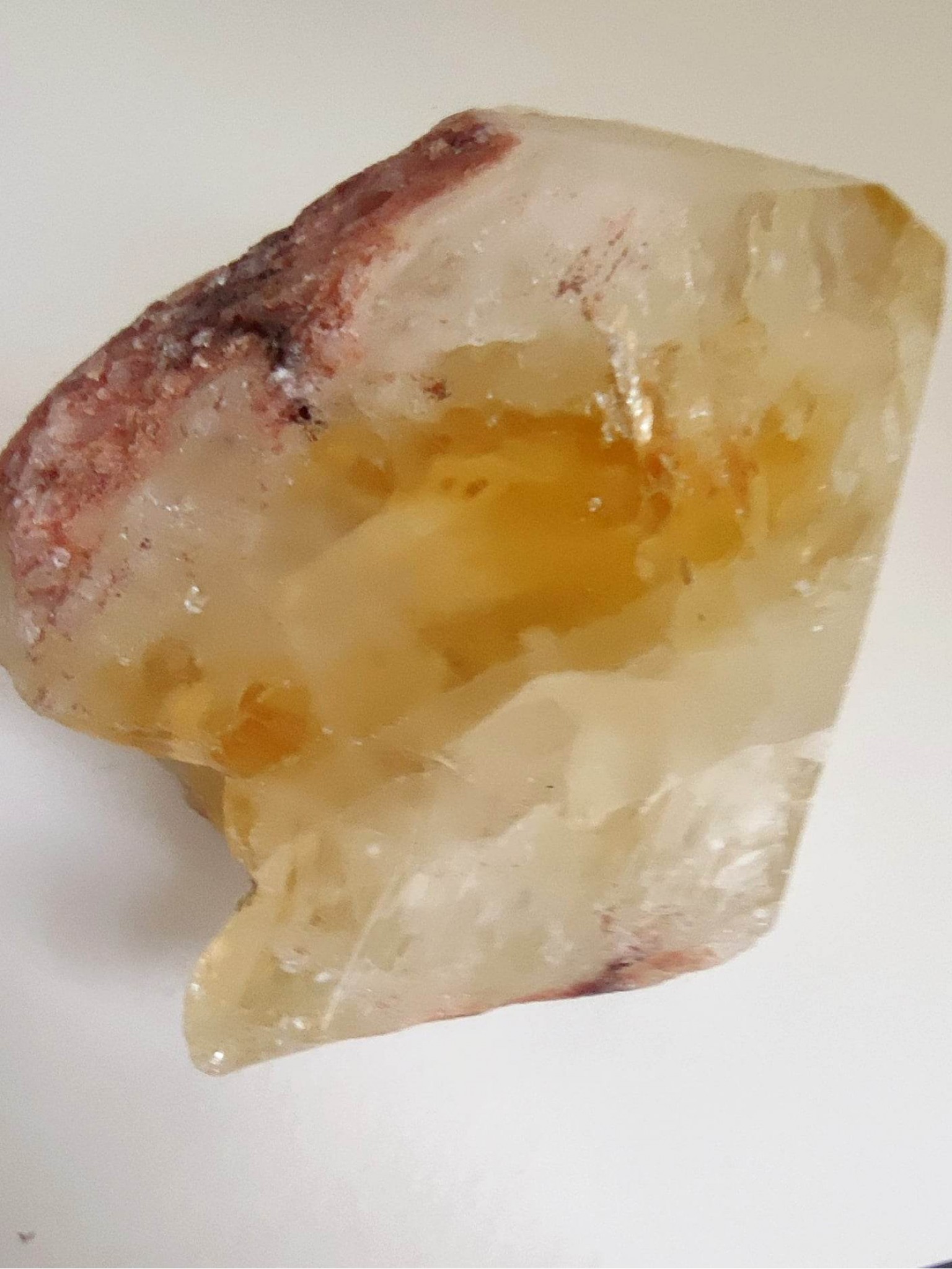 Gran piedra citrina natural para atraer dinero y salud al hogar.