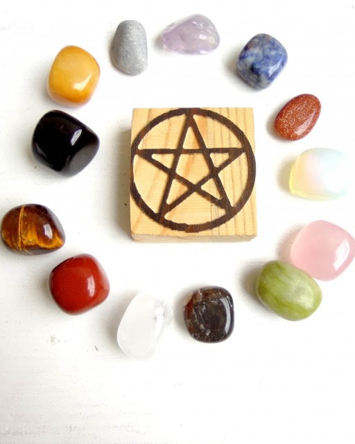 Wicca pentacles